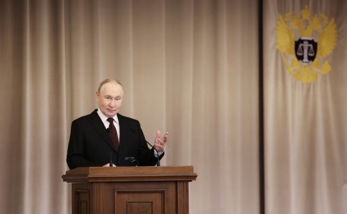 В.В. Путин: "Самое главное что? Чтобы наказание было неизбежным. А вот какое это должно быть наказание – это как раз ваш вопрос."