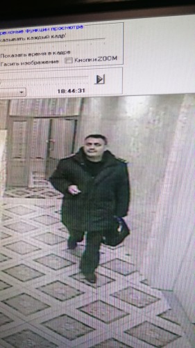 Второй приход неустановленного лица 15 ноября 2024 года на квартиру в Перово. 