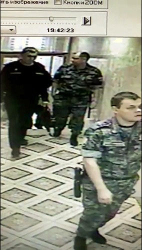 Готовили очередной "подарок": приход неустановленных лиц на квартиру в Перово 16 августа 2024 года.